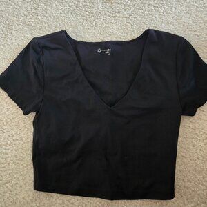 Aerie Offline Cropped V-Neck Short Sleeve T-Shirt S